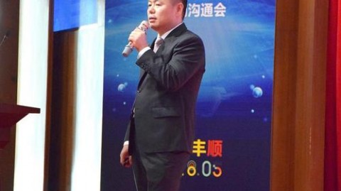 别再瞎琢磨了！从最近这几场AI广告代理大会，我扒来了真东西